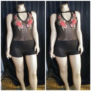 Top see through with flowers